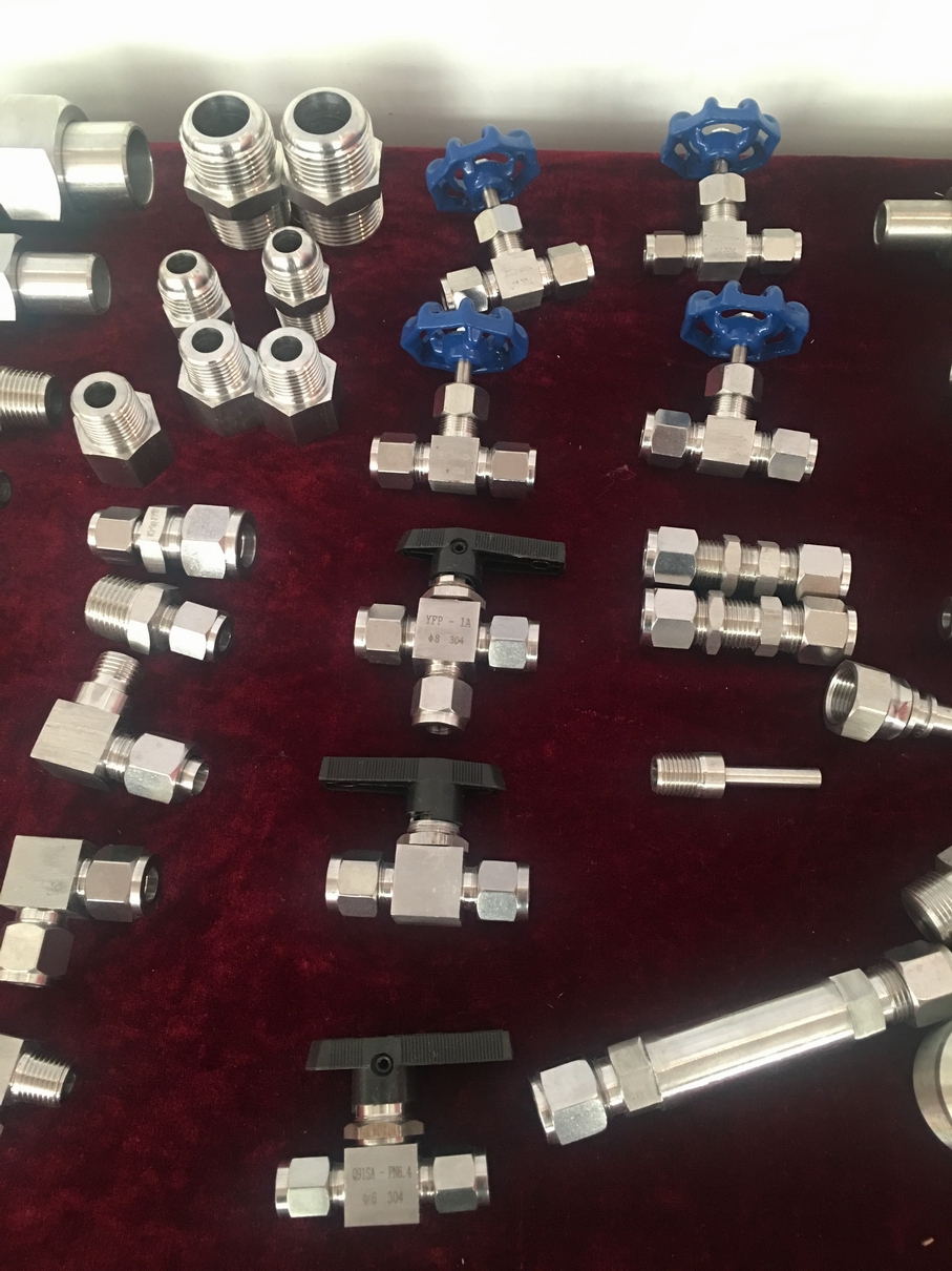 J11W-40P-64P-160P-320P不銹鋼高壓內(nèi)螺紋針型閥(圖6)